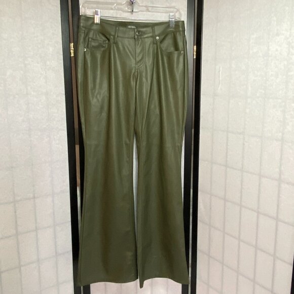 Wild Fable Low Rise Faux Leather Vegan Pleather Flare Jeans Pants Olive NWT 4 - Picture 1 of 13
